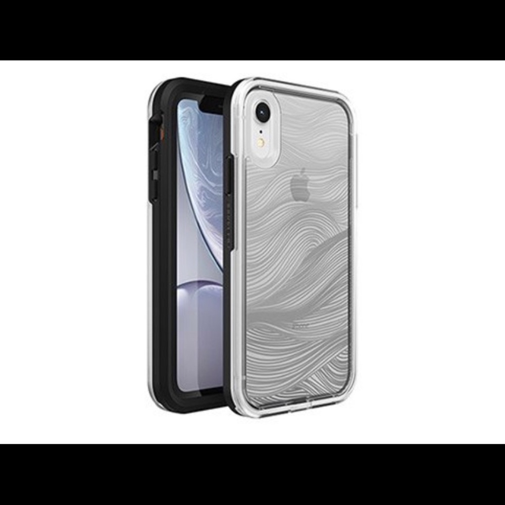 NEW IPHONE XR LIFEPROOF CASE